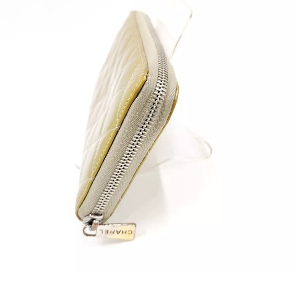 💝 Auth Chanel Long Wallet Gold Enamel in excellent condition 💝 - Picture 3 of 8